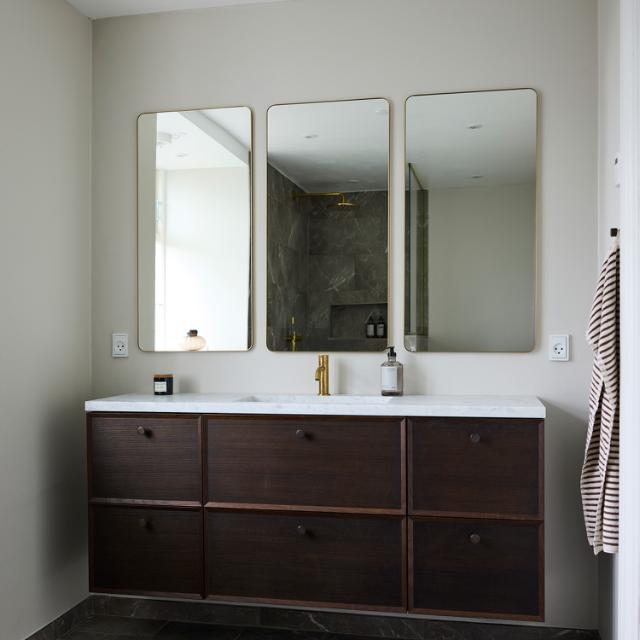 Refine mirror 450x900 mm Brass